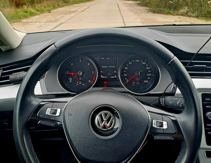 Volkswagen Passat Kombi 2,0 l 110 kw