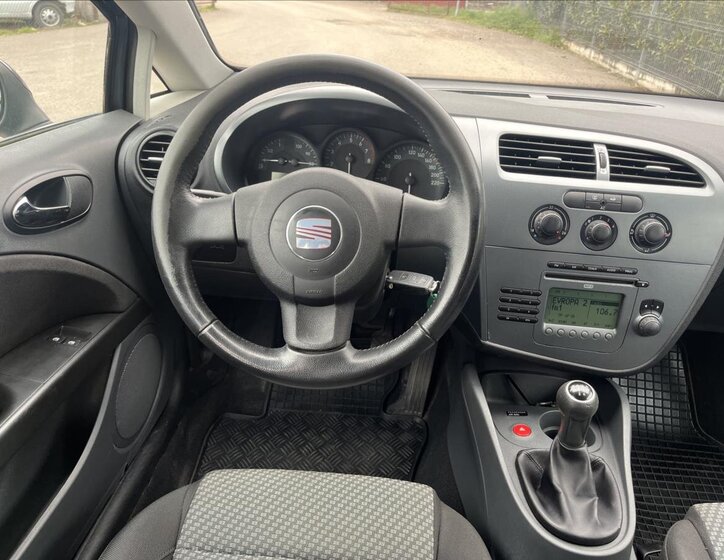 Seat Leon Hatchback 1,4 l 63 kw