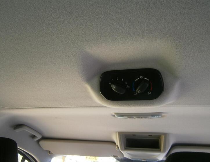 Ford Transit Custom 12