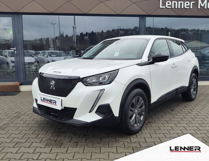 Peugeot 2008 SUV 1,2 l 96 kw