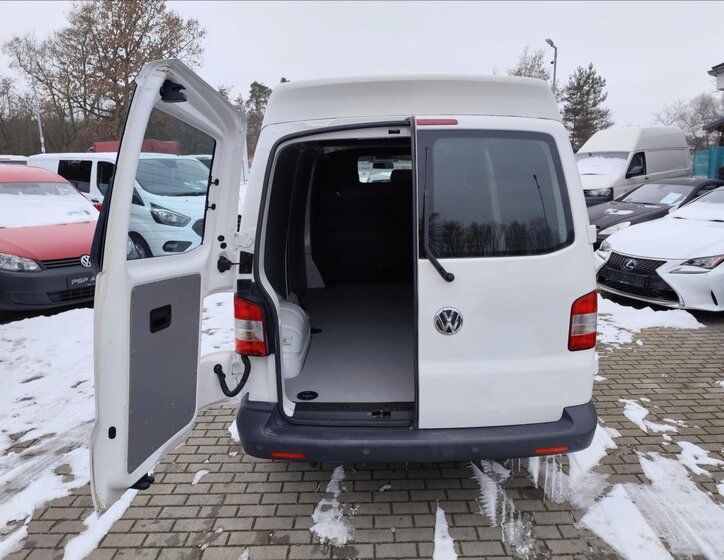 Volkswagen Transporter VAN-Minibus 2,0 l 84 kw