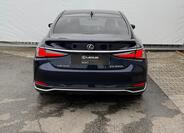Lexus ES 300h 5