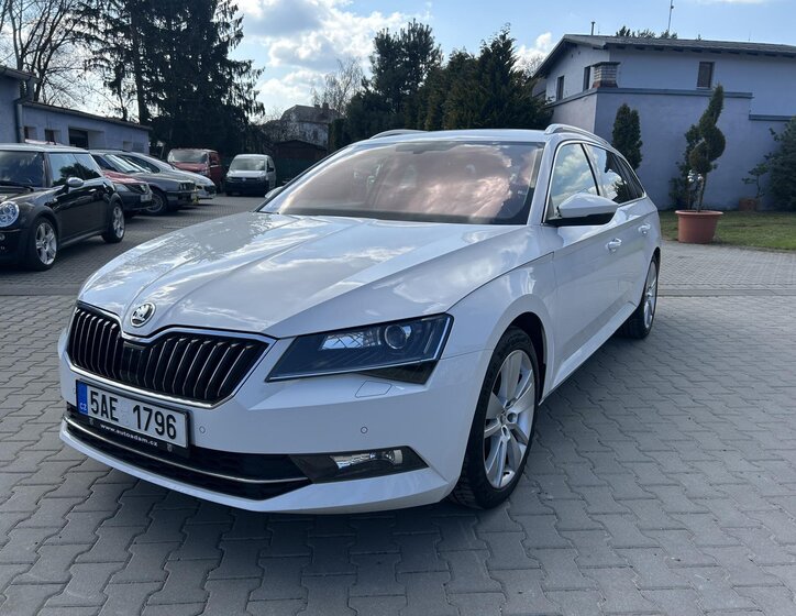Škoda Superb Kombi 2,0 l 110 kw