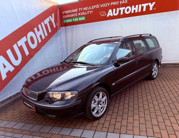 Volvo V70 Kombi 2,4 l 120 kw