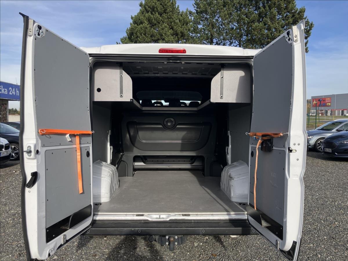 Opel Movano Skříň 2,2 l 103 kw