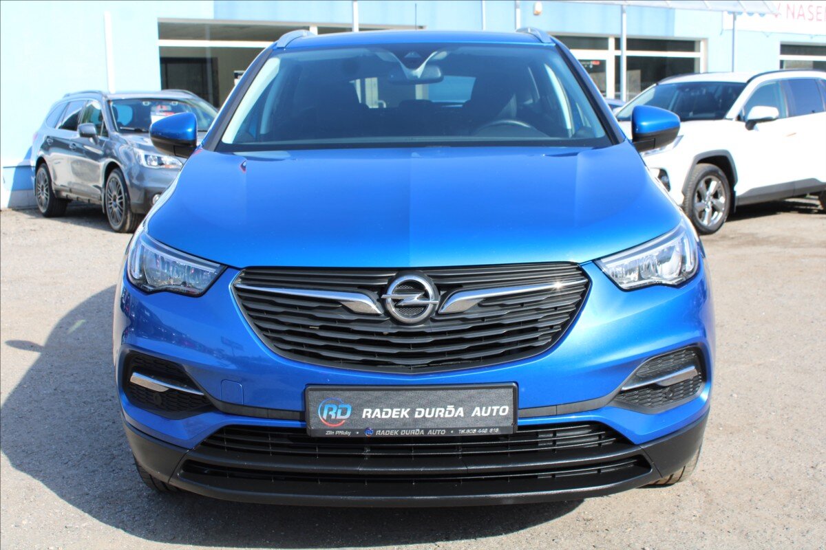 Opel Grandland X SUV / Terénní 1,2 l 96 kw