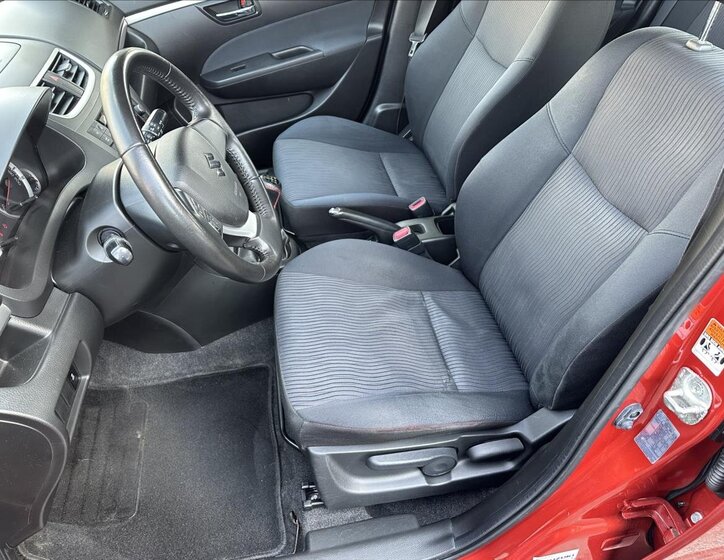 Suzuki Swift Hatchback 1,2 l 69 kw