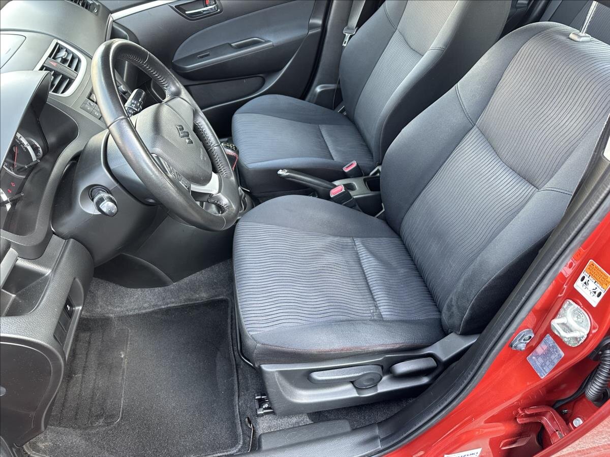Suzuki Swift Hatchback 1,2 l 69 kw