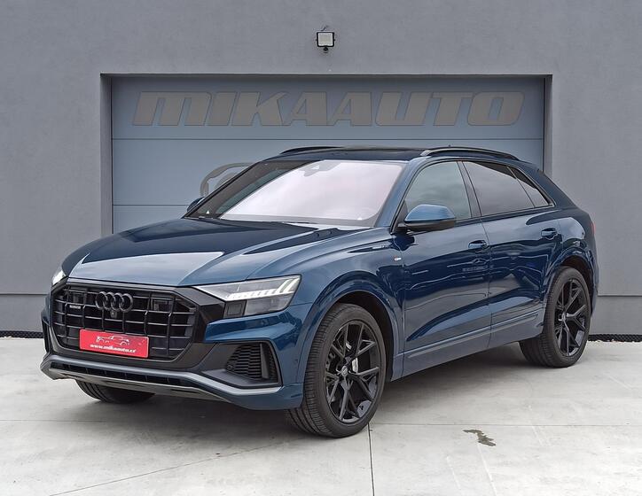 Audi Q8 1