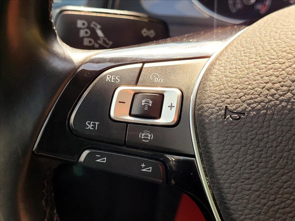 Volkswagen Golf Kombi 1,6 l 85 kw