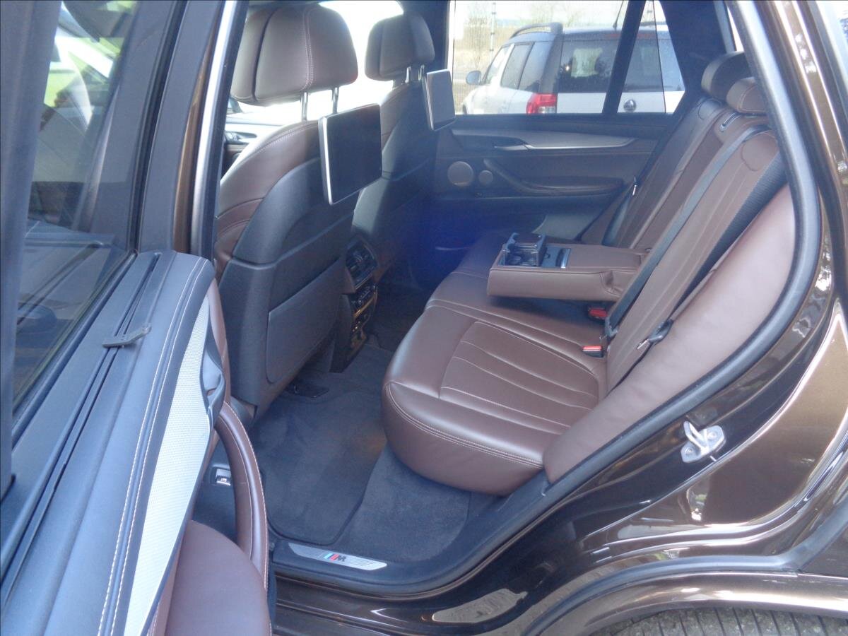 BMW X5 Kombi 2,0 l 180 kw