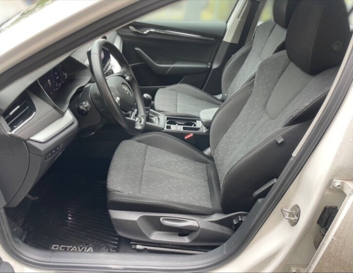 Škoda Octavia 6
