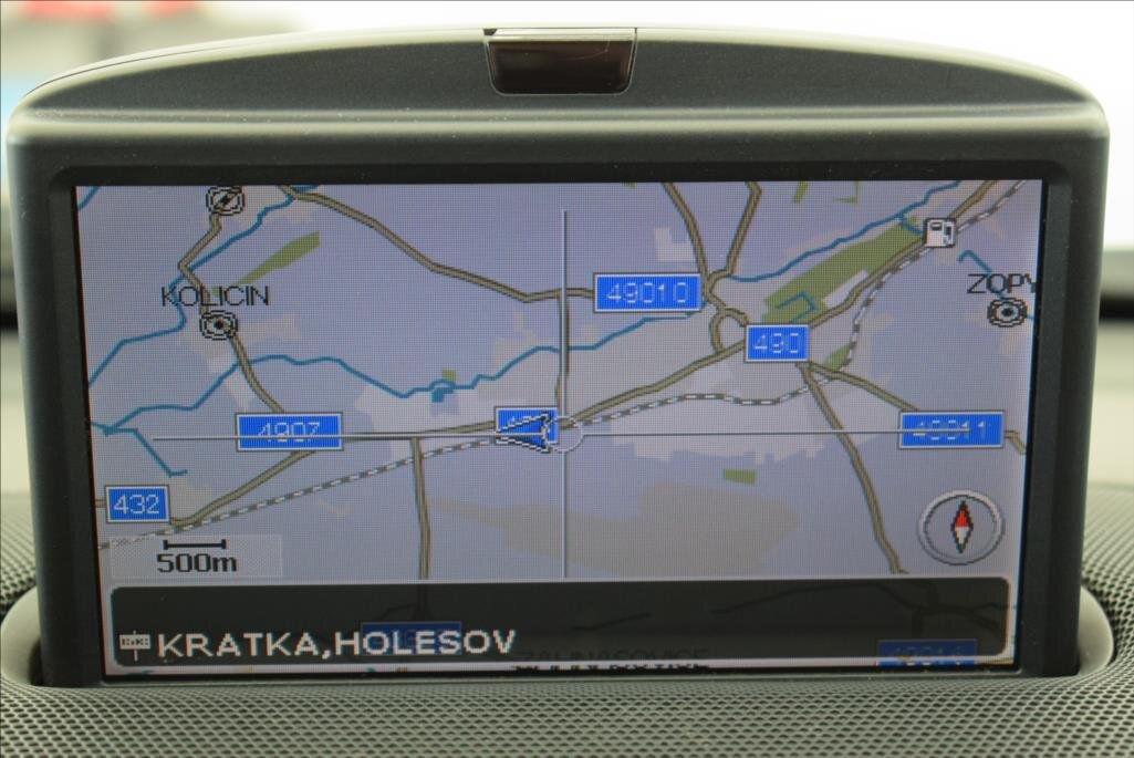 Volvo XC90 SUV / Terénní 2,4 l 136 kw