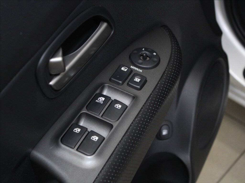 KIA Carens MPV 2,0 l 103 kw