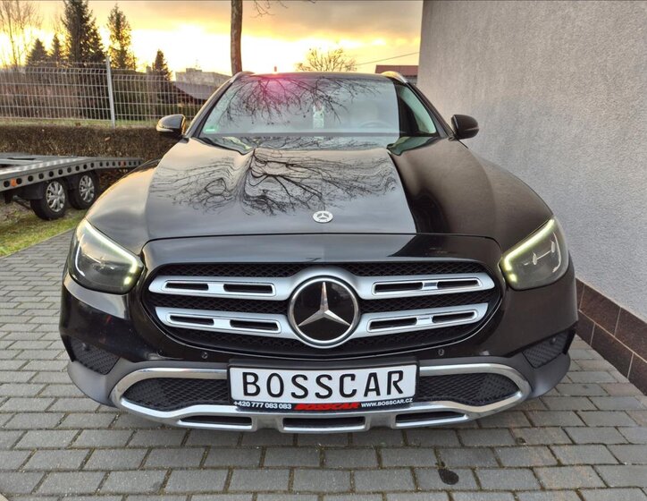 Mercedes-Benz Třídy E Kombi 2,9 l 243 kw