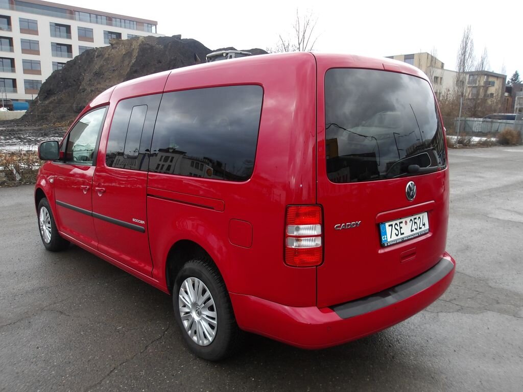 Volkswagen Caddy Skříň 1,6 l 75 kw