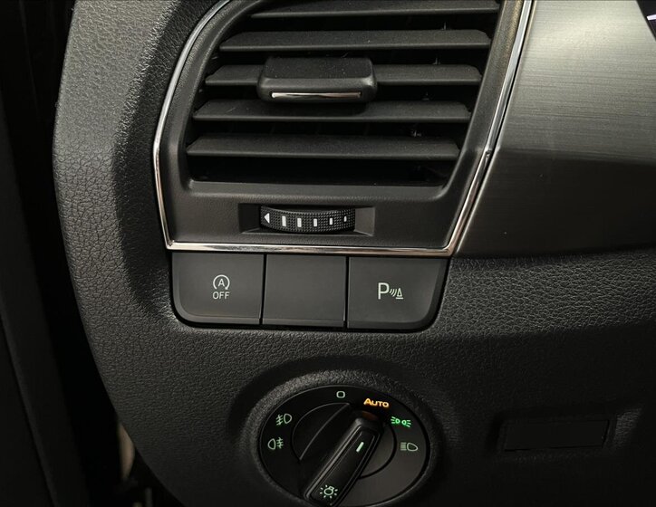 Škoda Fabia Kombi 999,0 70 kw