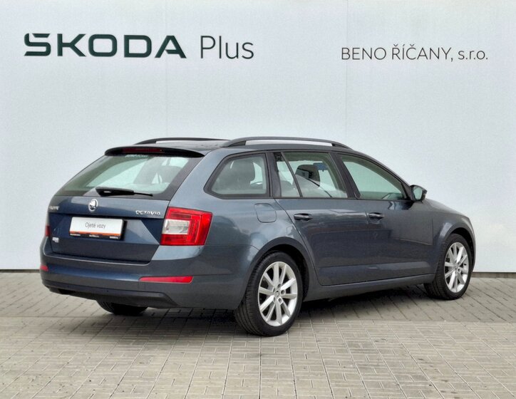 Škoda Octavia Kombi 1,6 l 77 kw