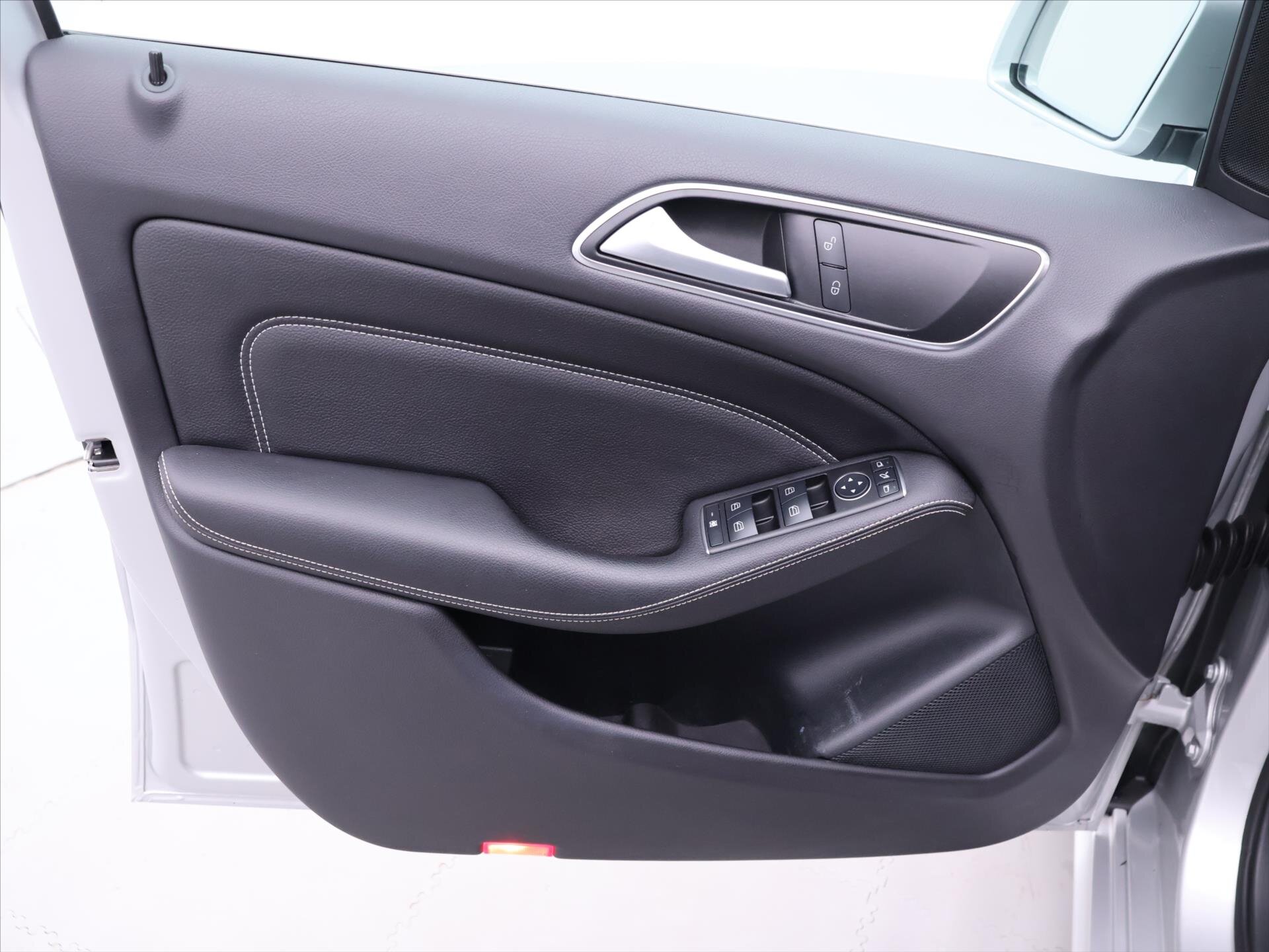 Mercedes-Benz Třídy B MPV 1,5 l 80 kw