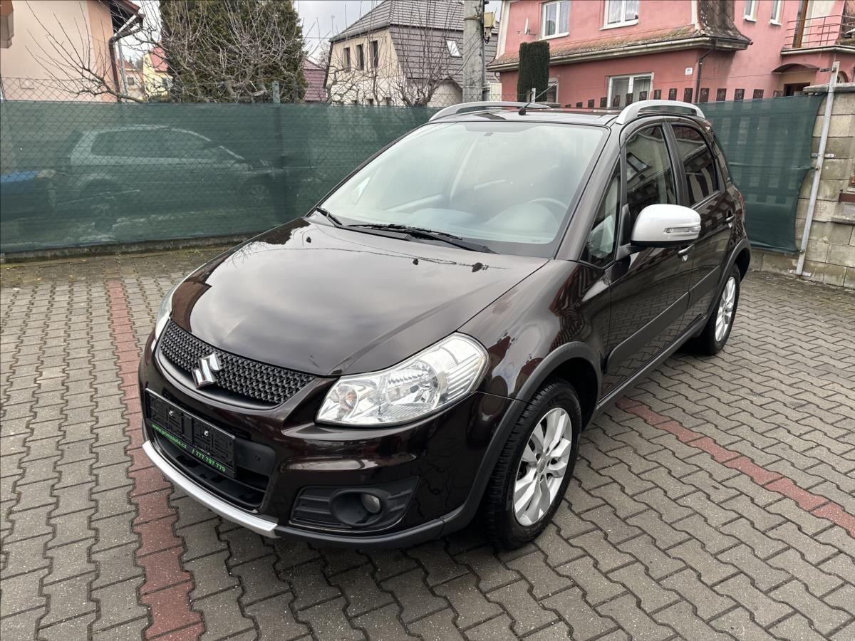 Suzuki SX4 Hatchback 1,6 l 88 kw