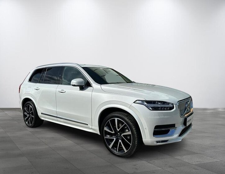 Volvo XC90 SUV 2,0 l 173 kw