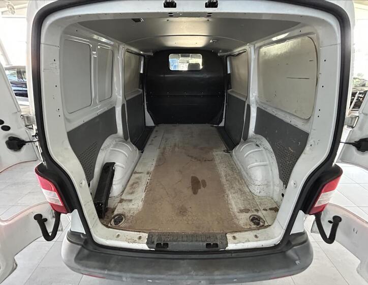 Volkswagen Transporter 23