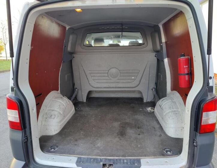 Volkswagen Transporter 12