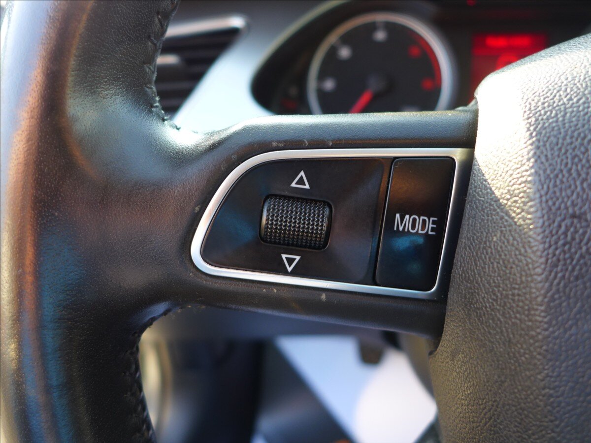 Audi A4 Kombi 2,0 l 105 kw