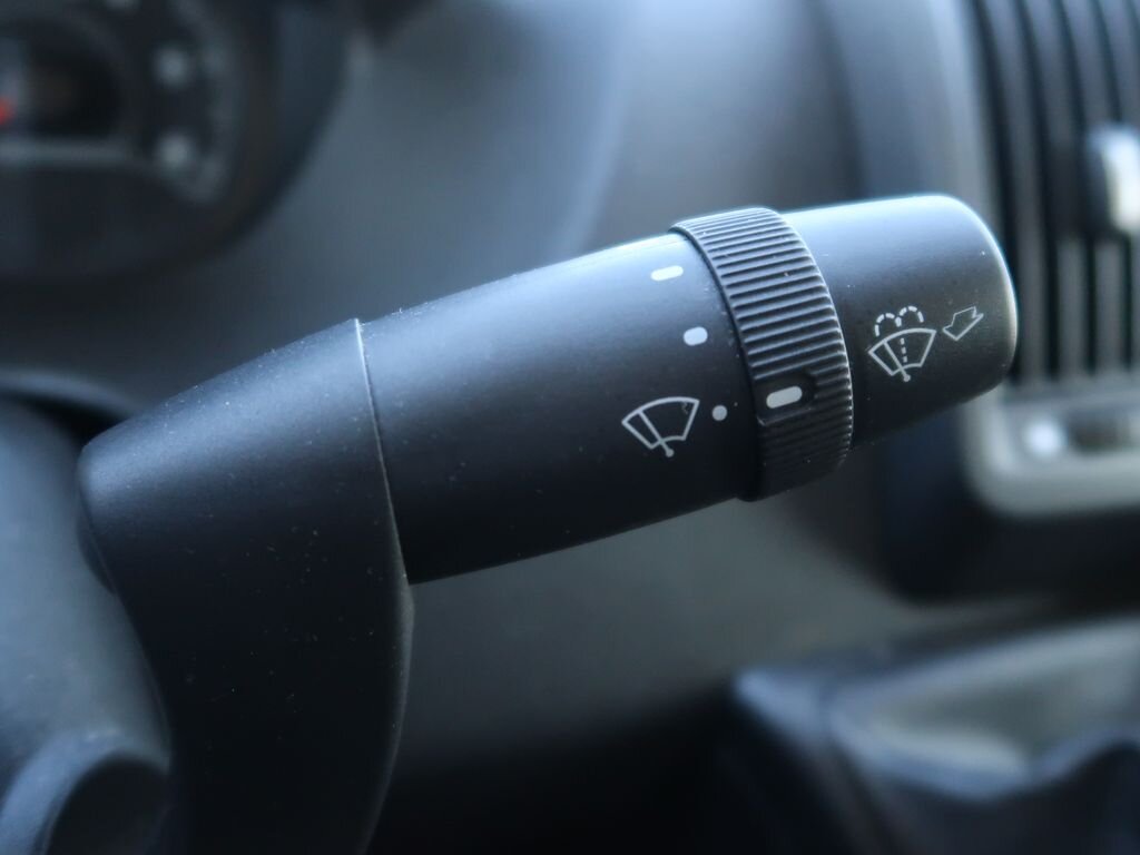 Opel Movano Skříň 2,2 l 103 kw