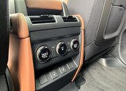 Land Rover Defender SUV 4,4 l 467 kw