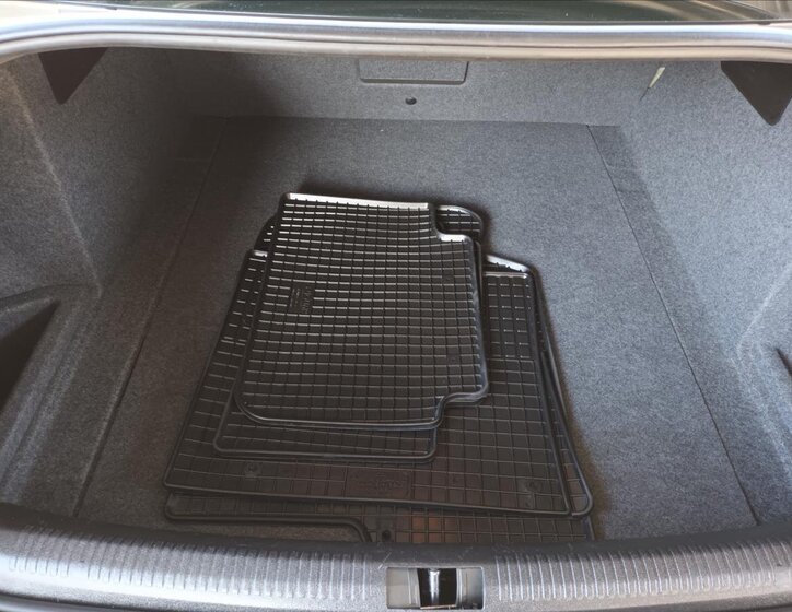 Audi A4 Sedan / Limuzína 1,9 l 85 kw