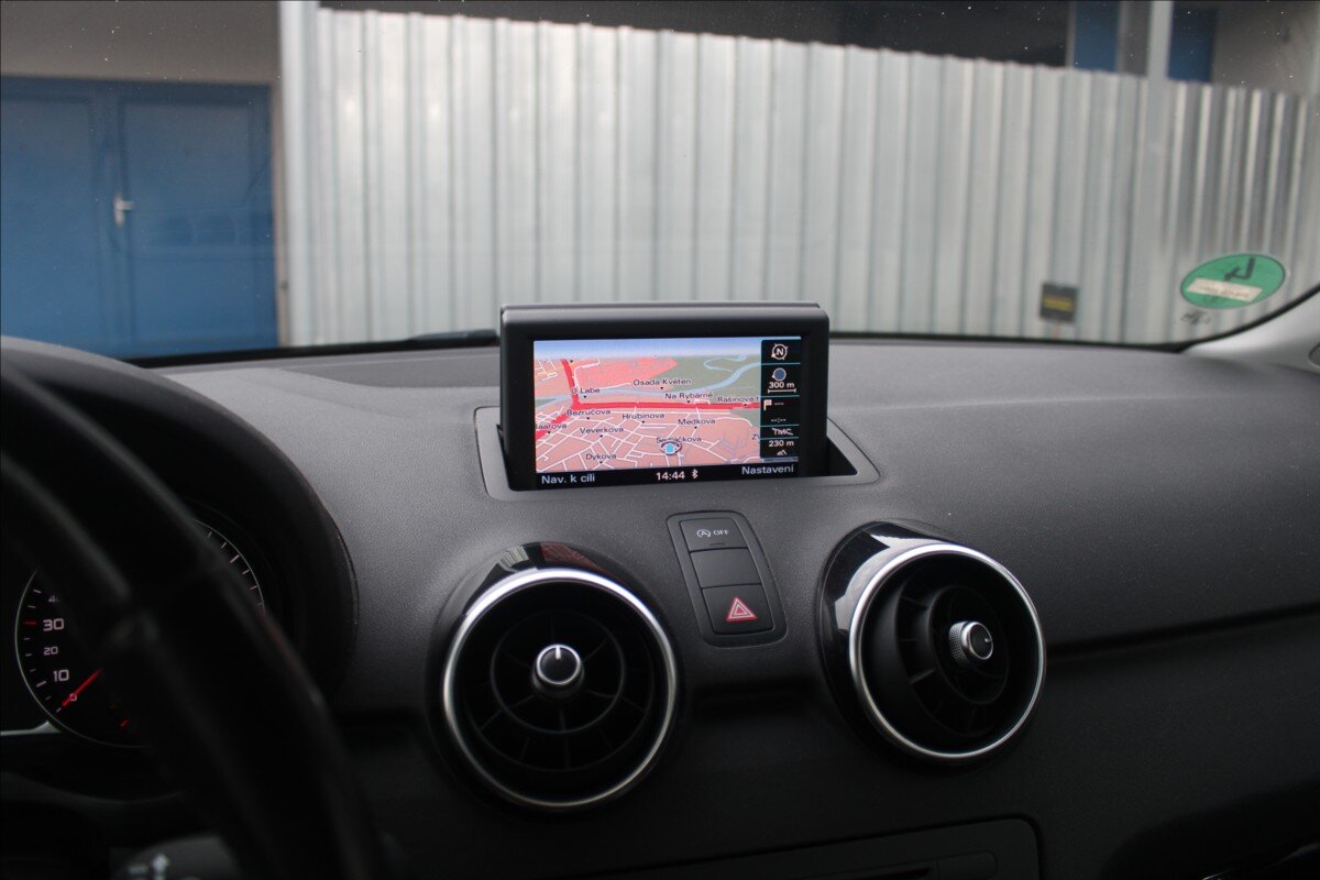 Audi A1 Hatchback 1,6 l 77 kw