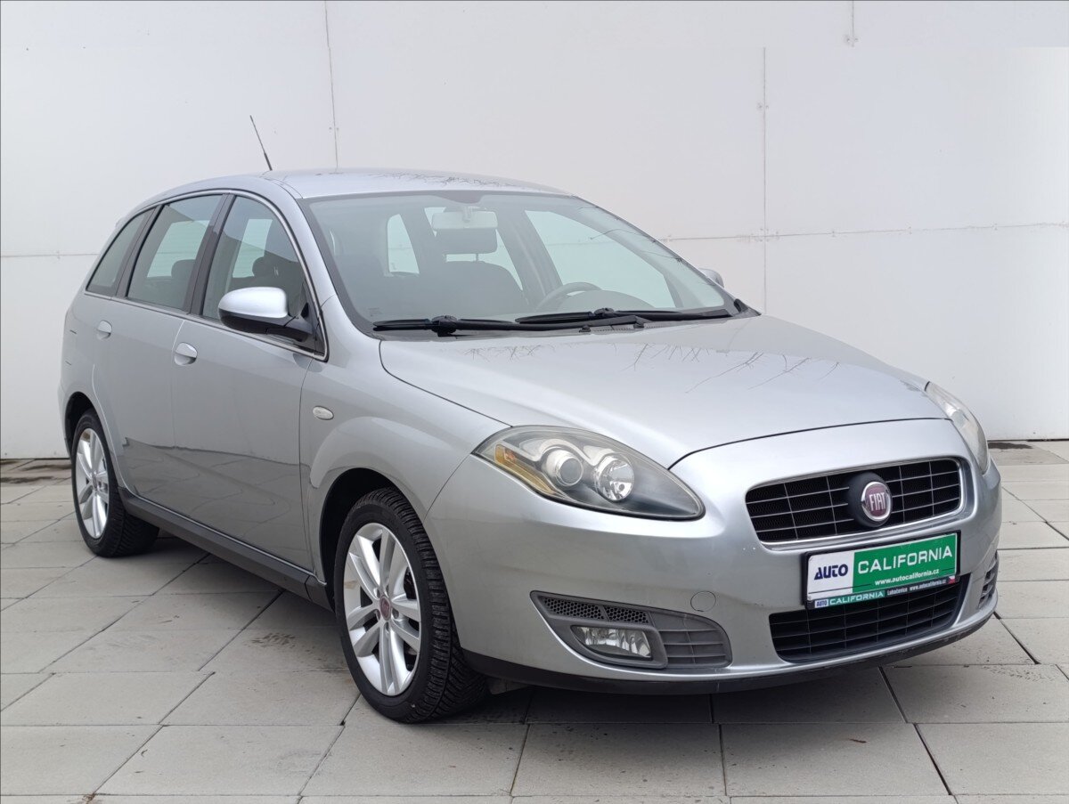 Fiat Croma Kombi 1,9 l 88 kw
