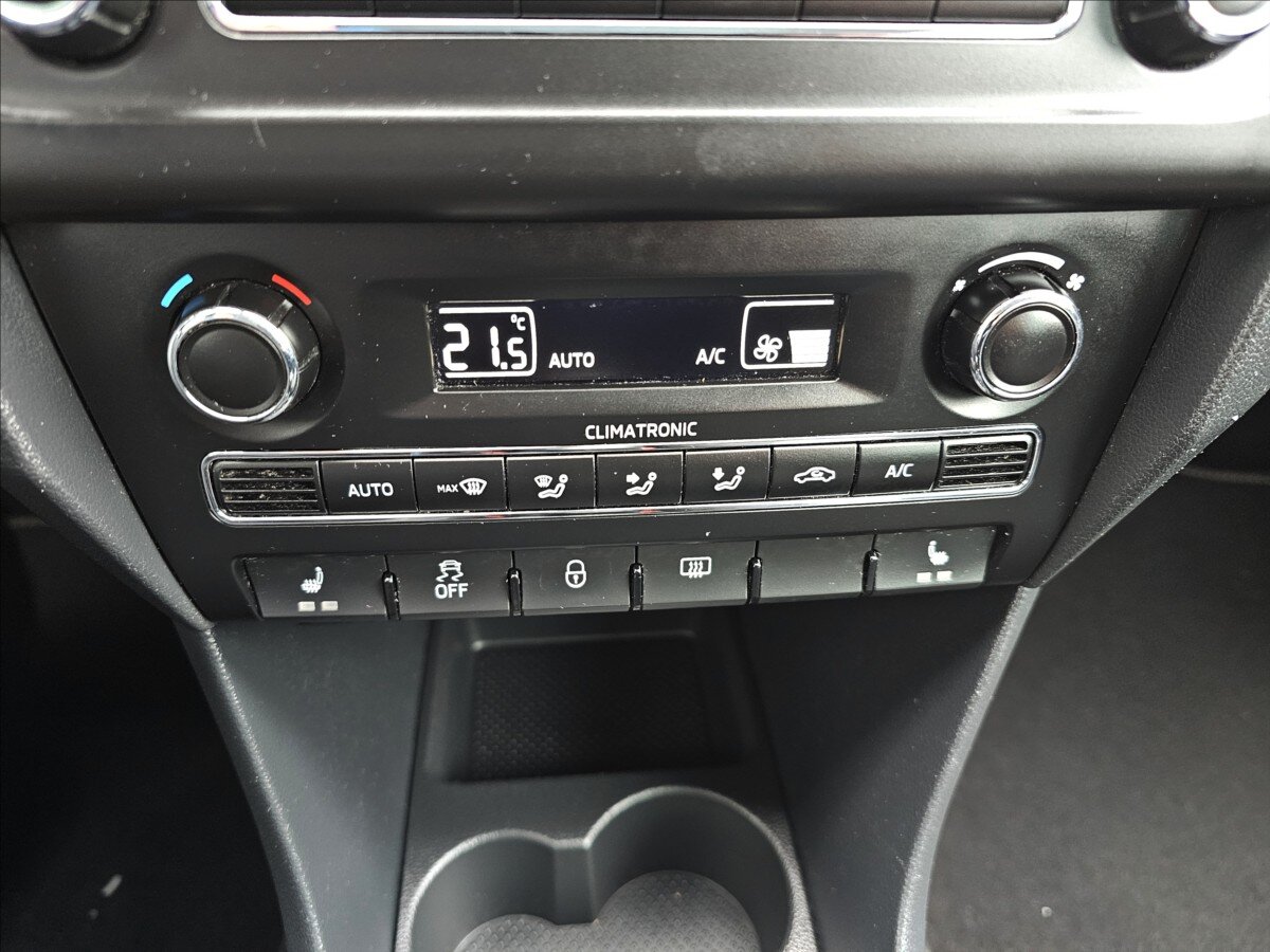 Škoda Rapid Hatchback 1,2 l 77 kw