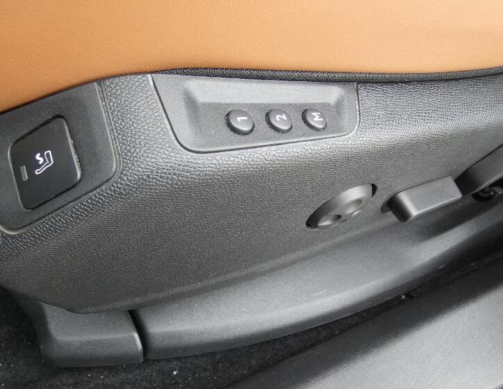 DS Automobiles DS7 Crossback 17