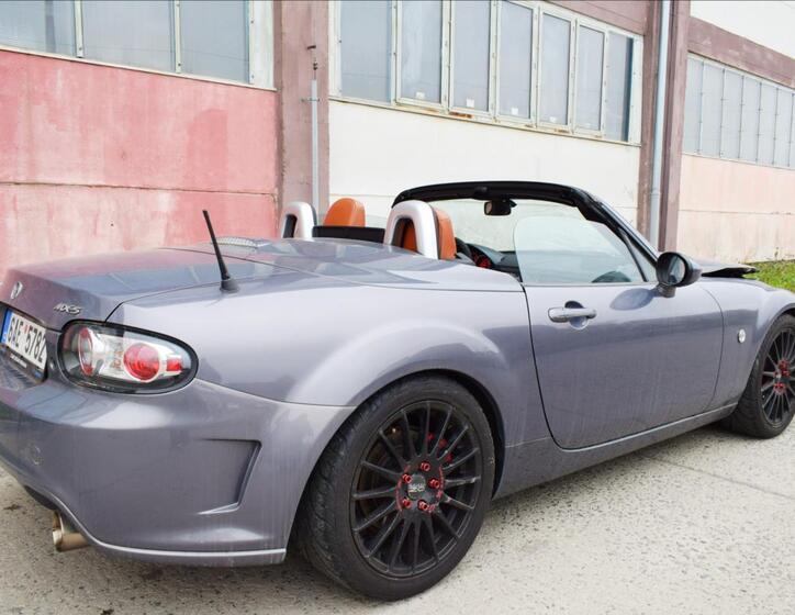 Mazda MX-5 12