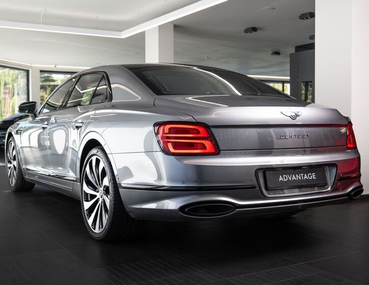 Bentley Flying Spur 4