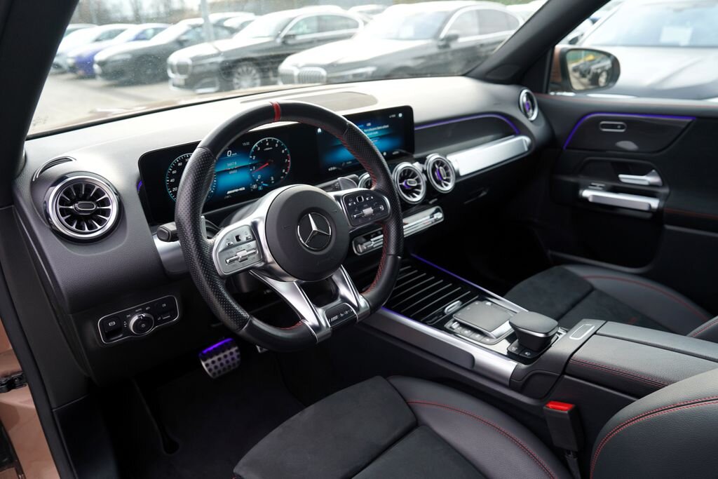 Mercedes-Benz GLB SUV / Terénní 2,0 l 225 kw