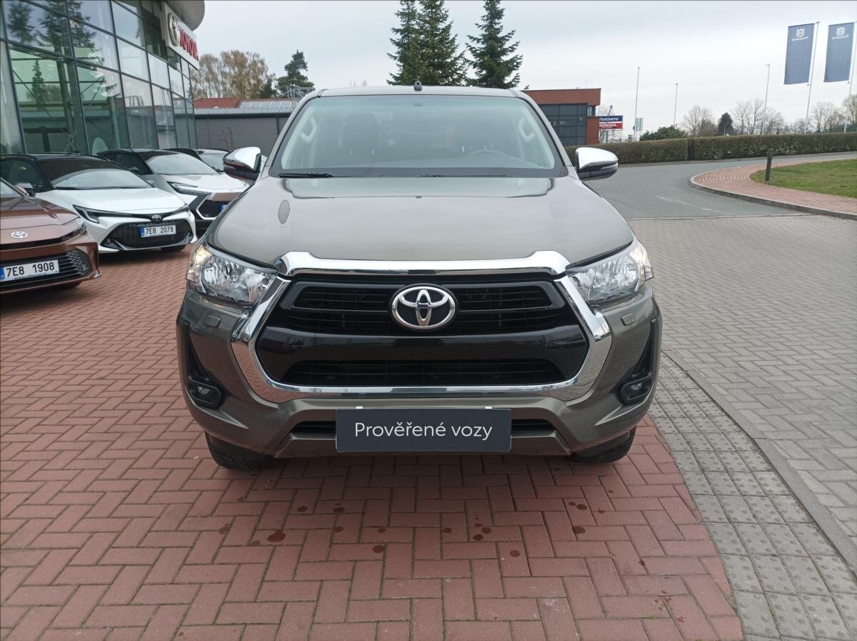 Toyota Hilux Pick-up 2,4 l 110 kw