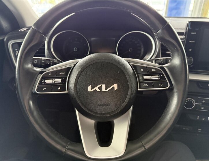 KIA Ceed Hatchback 998,0 73 kw