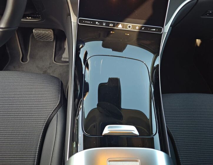 Mercedes-Benz GLC 13