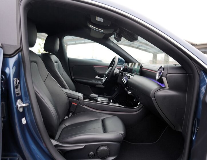 Mercedes-Benz CLA 27