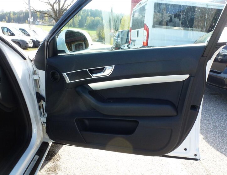 Audi A6 Kombi 2,7 l 140 kw