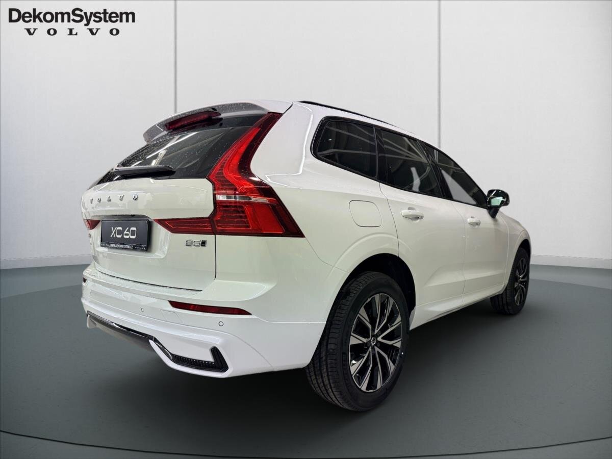 Volvo XC60 SUV / Terénní 2,0 l 184 kw