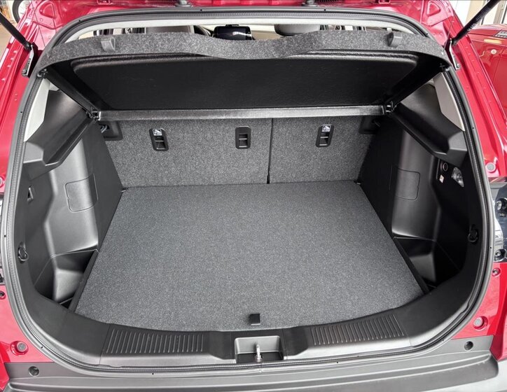 Suzuki S-Cross SUV / Terénní 1,4 l 81 kw