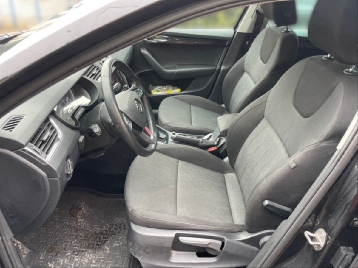 Škoda Octavia Kombi 2,0 l 110 kw