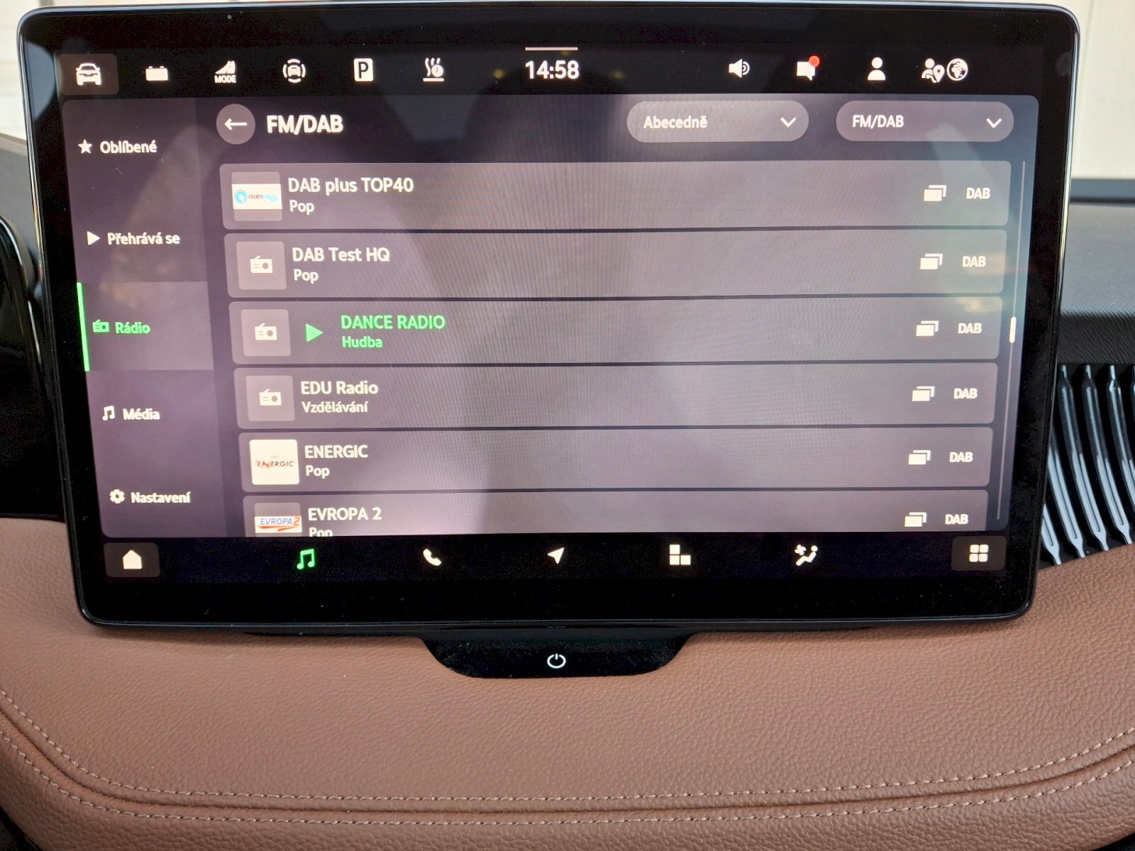 Škoda Superb Kombi 1,5 l 150 kw