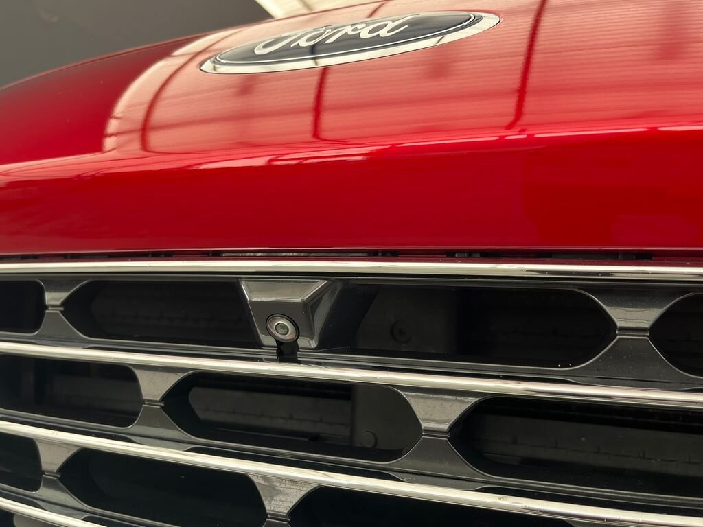 Ford Kuga SUV 2,5 l 140 kw