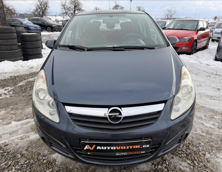 Opel Corsa Hatchback 1,4 l 66 kw
