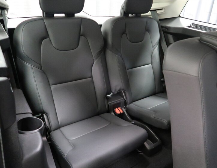 Volvo XC90 SUV 2,0 l 184 kw